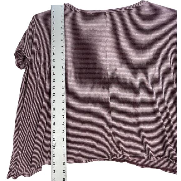 American Eagle Top Womens Size M Mauve White Striped Short Sleeves Linen Blend - Picture 4 of 7